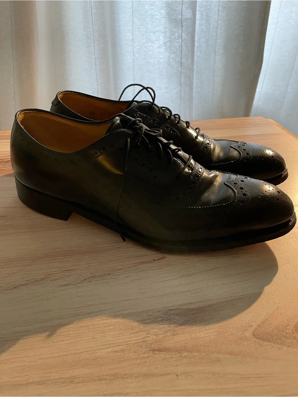 Johnston & Murphy Men’s Black Leather Wingtip Oxfords Size 9.5